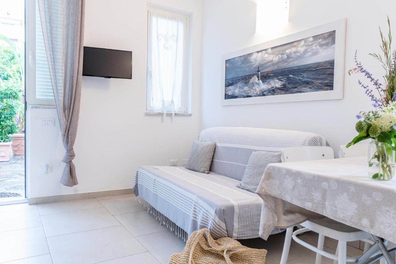 Pochi Passi Dal Mare Daire San Bartolomeo Al Mare Dış mekan fotoğraf